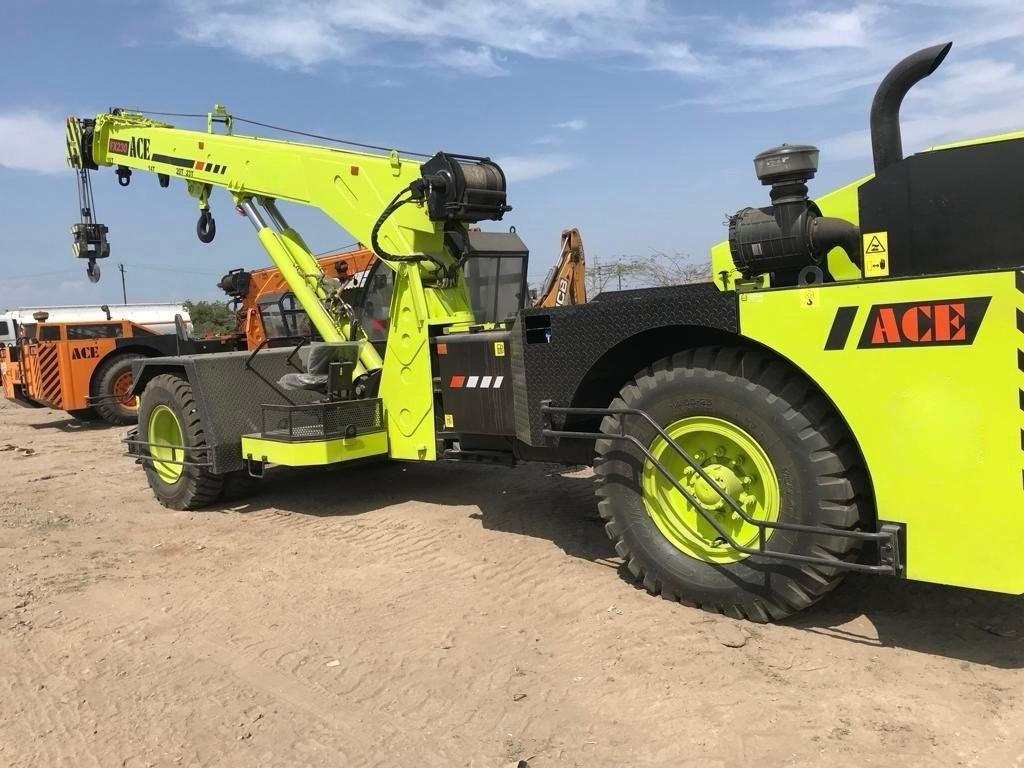 ACE F23 Hydra Crane