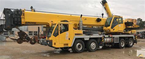Grove 80T Crane
