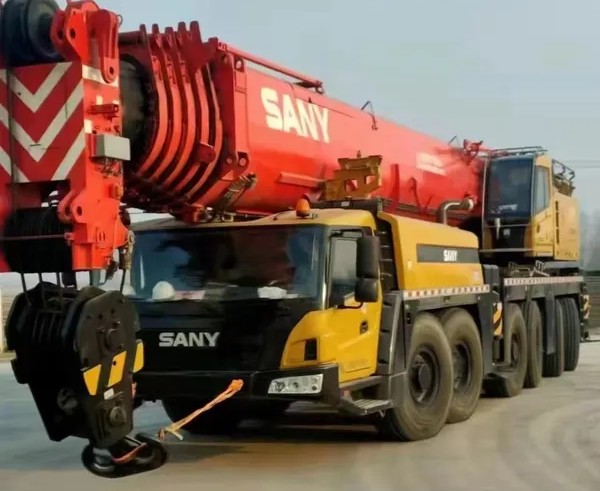Sany 300T Crane