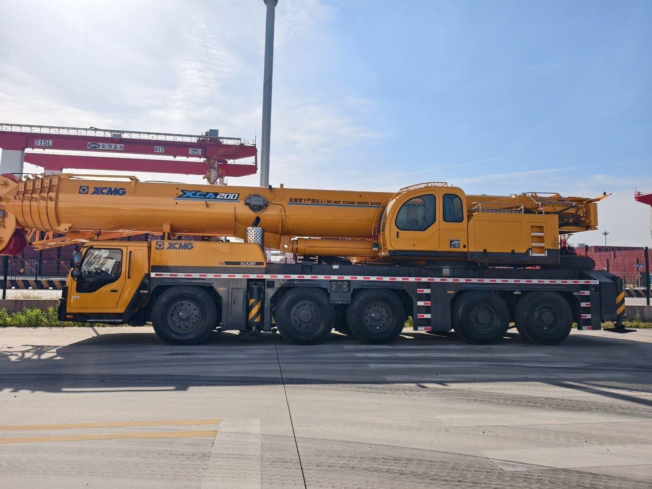 XCMG 200T Crane